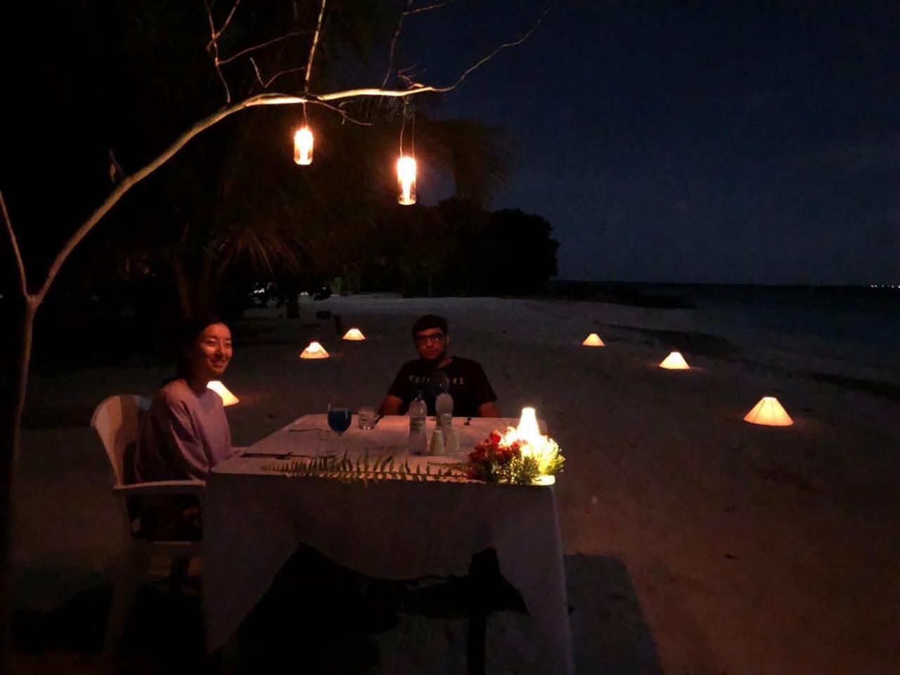 Hotel Surfretreat Bodufolhudhoo Exterior foto